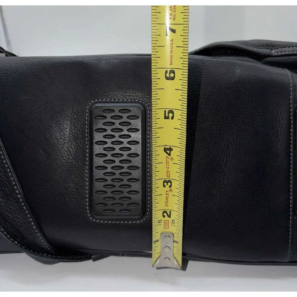 Johnston & Murphy J & M Black Pebbled Leather Briefcase Laptop Messenger Bag